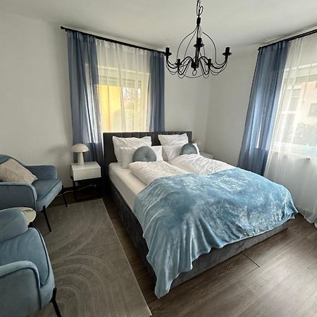 Mintara Apartment Charme Der Stadt Parkplatz Netflix Und Sky Lichtenfels  Ngoại thất bức ảnh